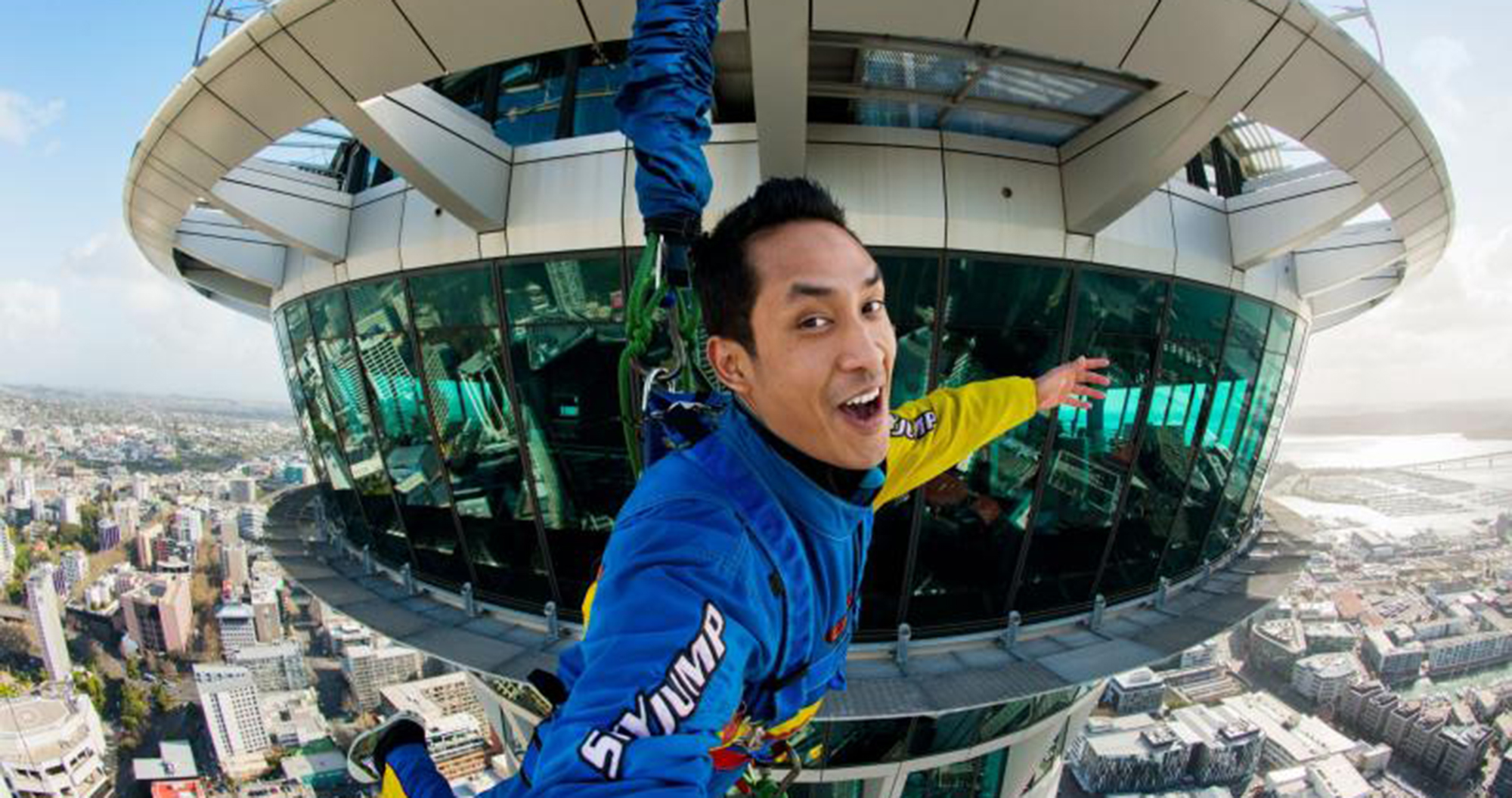 auckland sky jump skytower new zealand nz aj hackett
