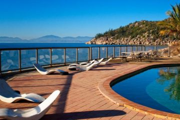 nomads magnetic island package deal townsville ferry east coast australia