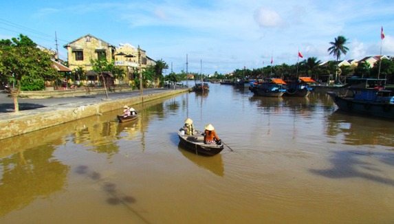 Floating down the river Hoi Ann, Vietnam