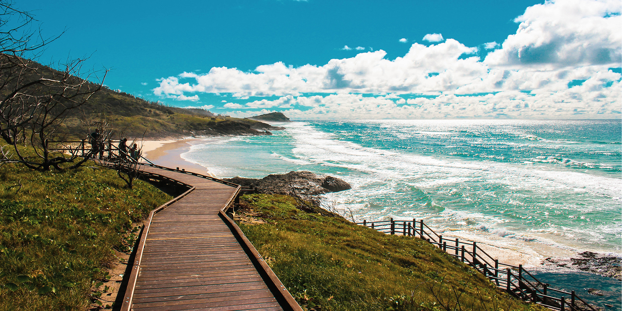 fraser island tour overnight noosa rainbow beach palace adventures rtw backpackers australia