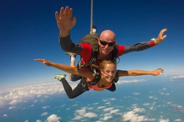 tandem skydive mission beach australia cairns